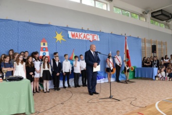 Nadszedł czas letniego wypoczynku dla uczniów